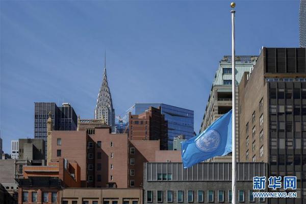 穿越之玩遍娛樂圈(全)TXT下載