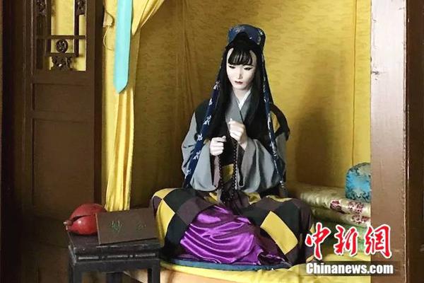 綁定系統后我成了海王