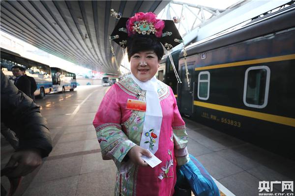 溫房by翊芝TXT筆趣閣