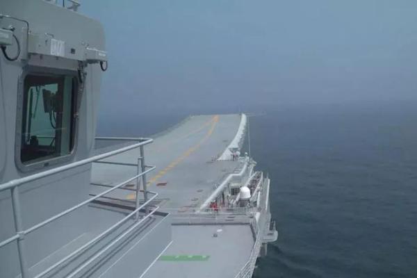 《訓教中心的公開懲戒實況》筆趣閣