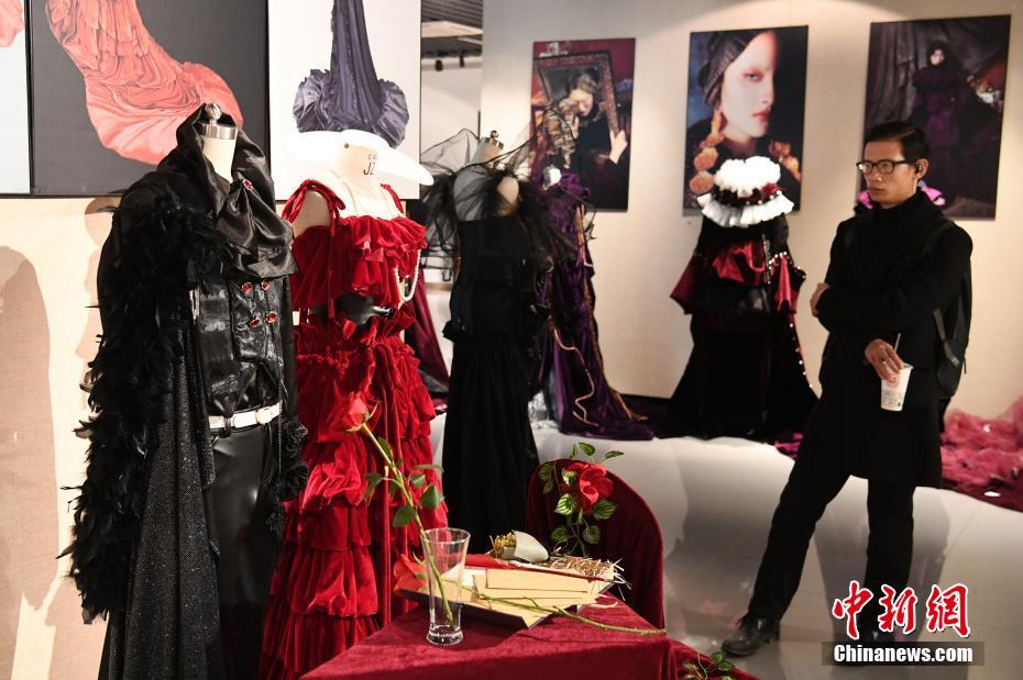 都市逍遙神醫TXT下載