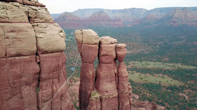 穿成炮灰男妻后by渡全文免費穿成男主的炮灰男妻作者渡