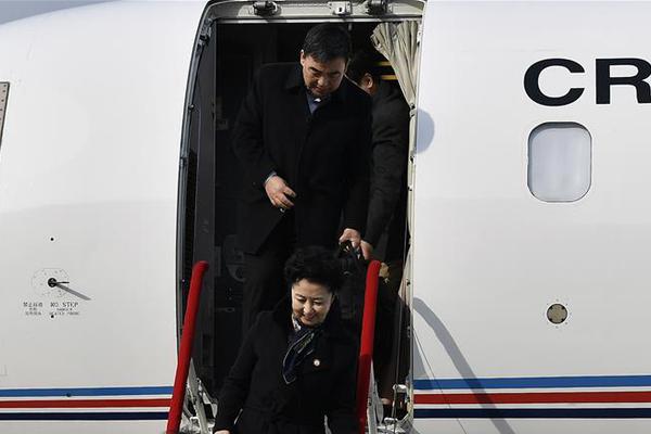 總受系統(tǒng)拯救人夫(快穿）