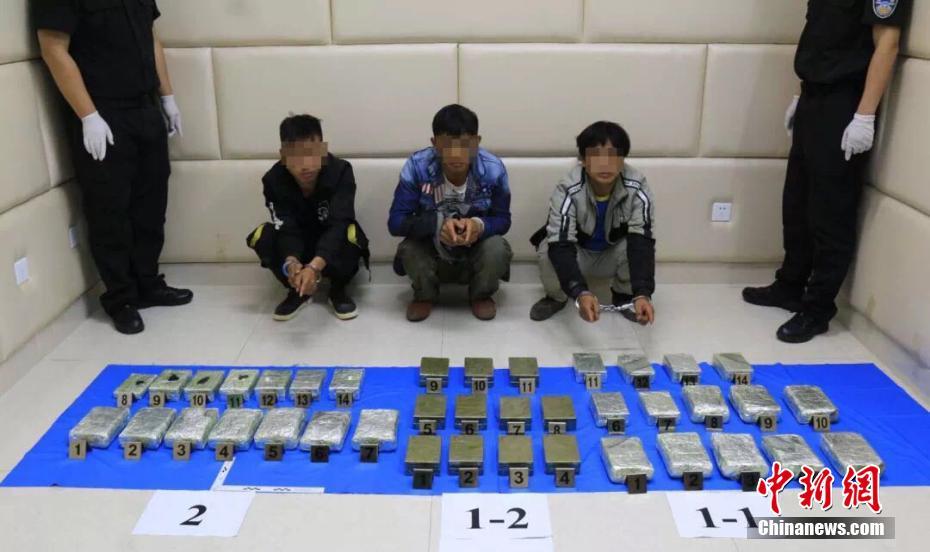 po18臉紅心跳掌中雀