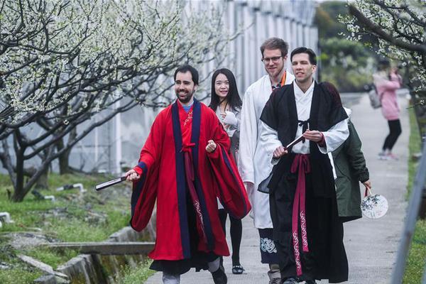 錯軌by徐徐筆趣閣