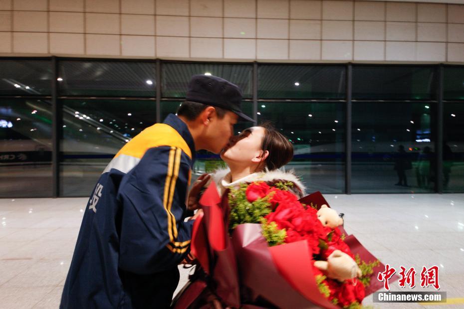 遺臣小說by刑上香什么時候在一起