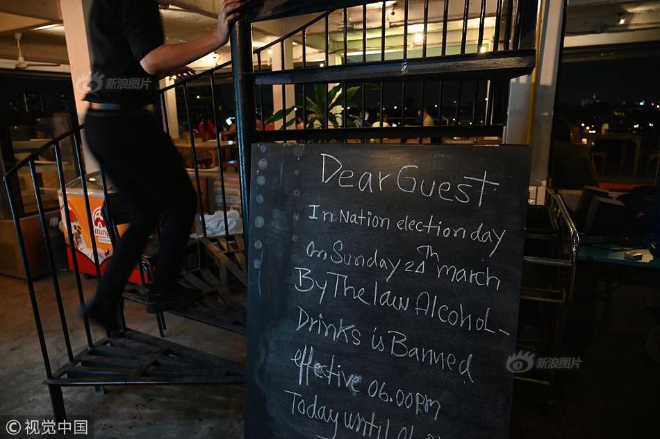 韓劇《我的養父》免費觀看